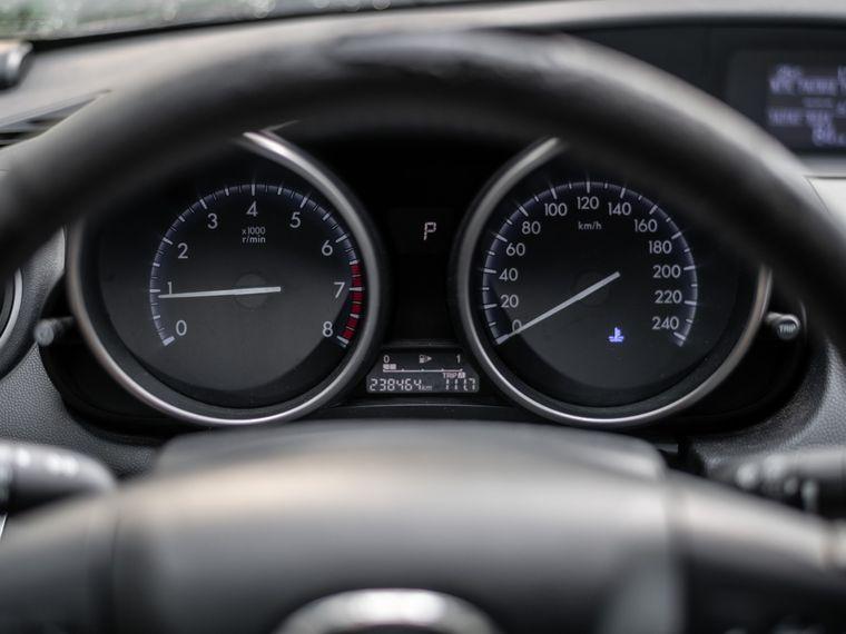 Mazda 3,  - вид 4