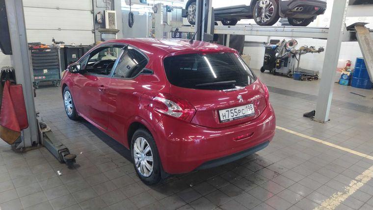 Peugeot 208,  - вид 3