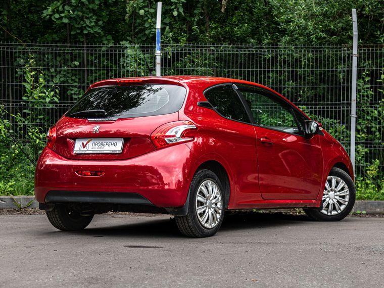 Peugeot 208,  - вид 1