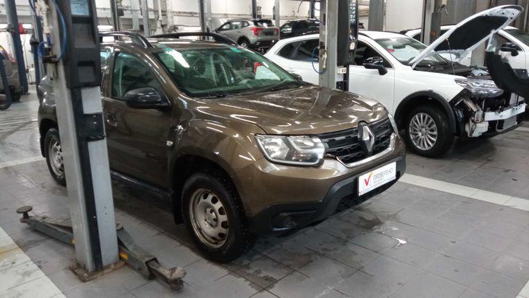 Renault Duster 2021 года, 141 946 км - вид 2