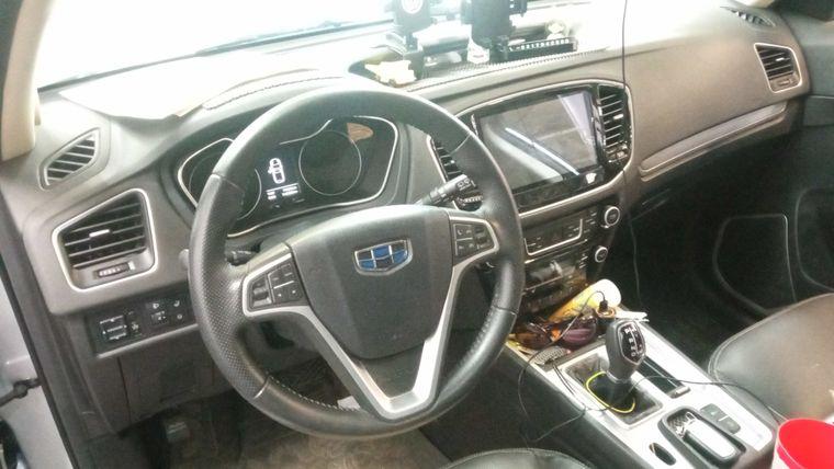 Geely Emgrand X7,  - вид 4