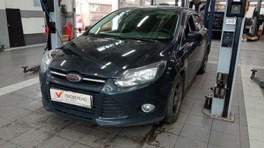 Ford Focus 2014 года, 142 937 км - вид 1