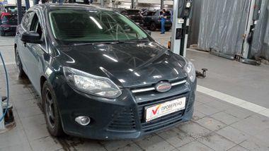 Ford Focus 2014 года, 142 937 км - вид 2