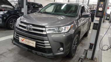 Toyota Highlander 2018 года, 274 236 км - вид 1