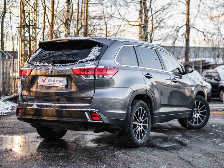 Toyota Highlander 2018 года, 274 236 км - вид 2