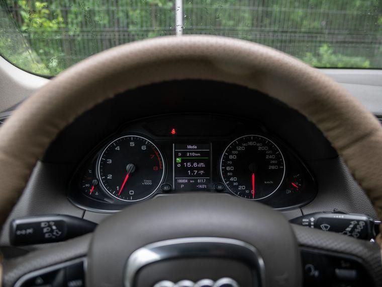 Audi Q5,  - вид 4