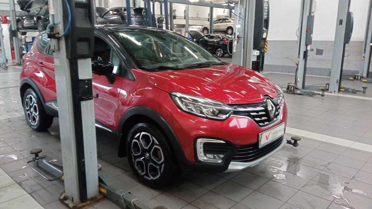 Renault Kaptur 2021 года, 84 194 км - вид 2