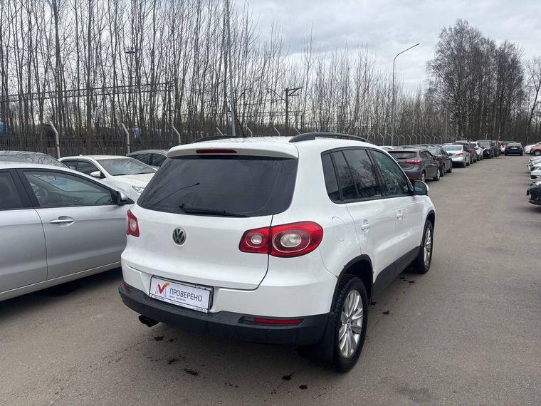 Volkswagen Tiguan, 2009 - вид 3