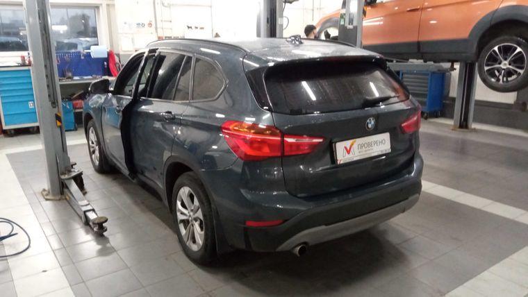 BMW X1,  - вид 3