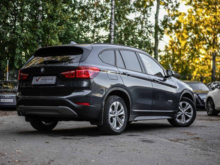 BMW X1,  - вид 1
