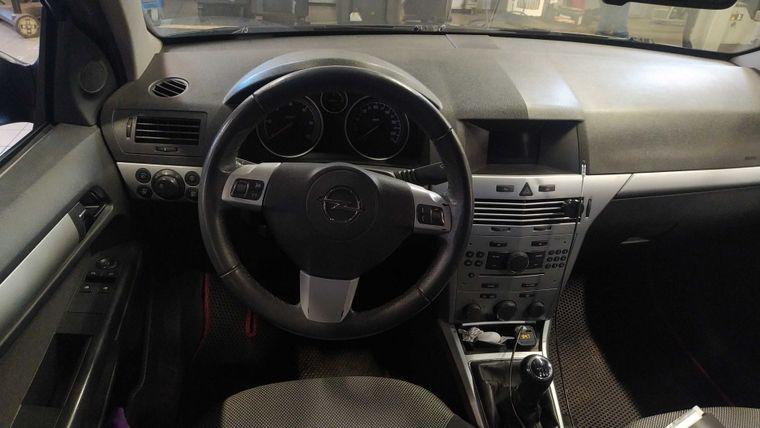 Opel Astra,  - вид 4