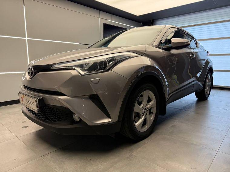 Toyota C-HR, 2019