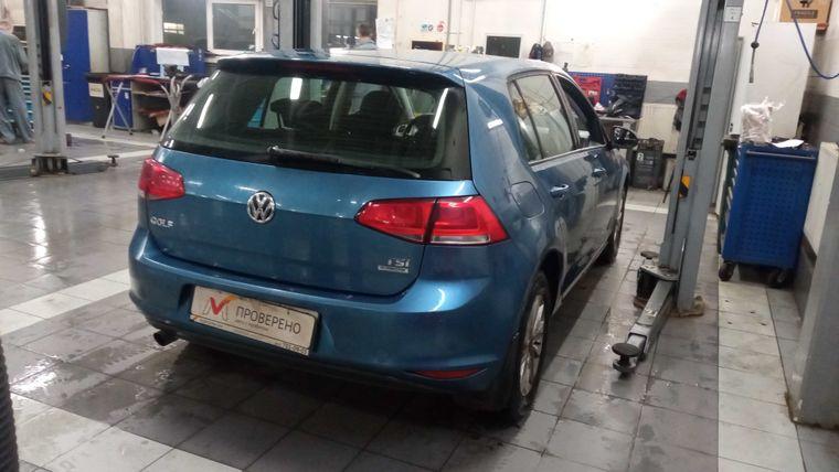 Volkswagen Golf,  - вид 2
