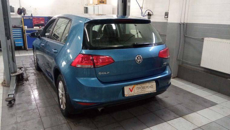 Volkswagen Golf,  - вид 3