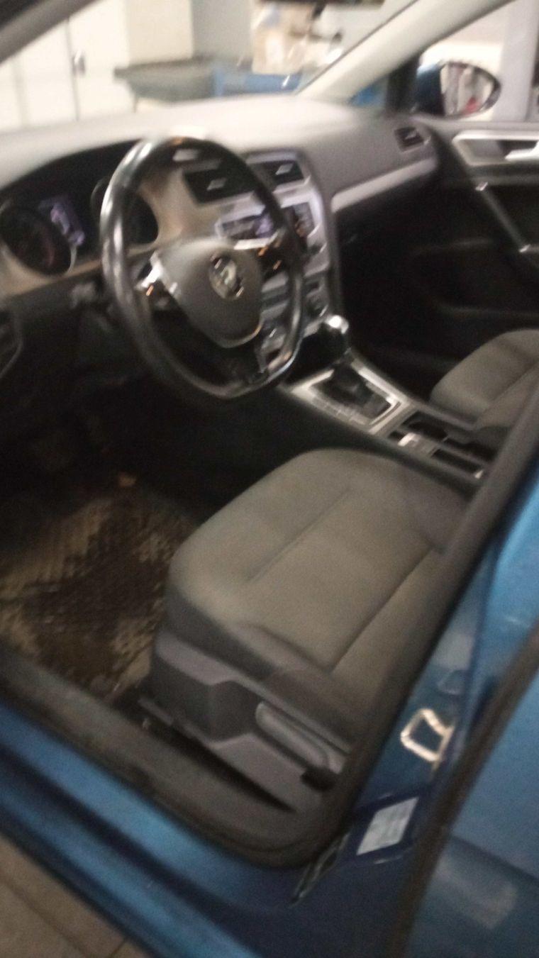 Volkswagen Golf,  - вид 4