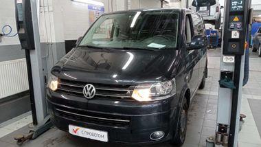 Volkswagen Caravelle 2014 года, 125 267 км - вид 1