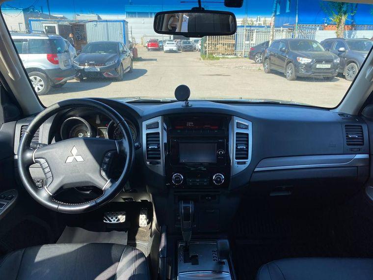 Mitsubishi Pajero,  - вид 4