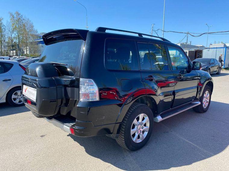 Mitsubishi Pajero, 2017 - вид 3