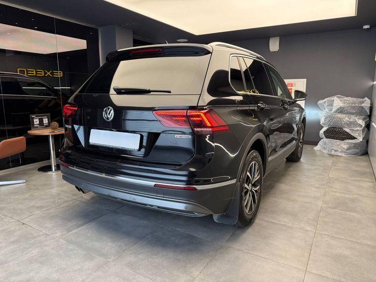Volkswagen Tiguan,  - вид 2