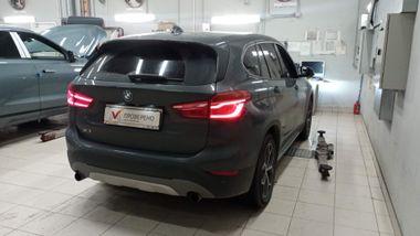 BMW X1 2016 года, 276 929 км - вид 2
