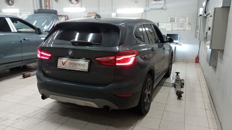 BMW X1,  - вид 1