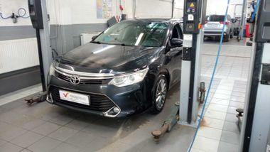 Toyota Camry 2016 года, 178 012 км - вид 1