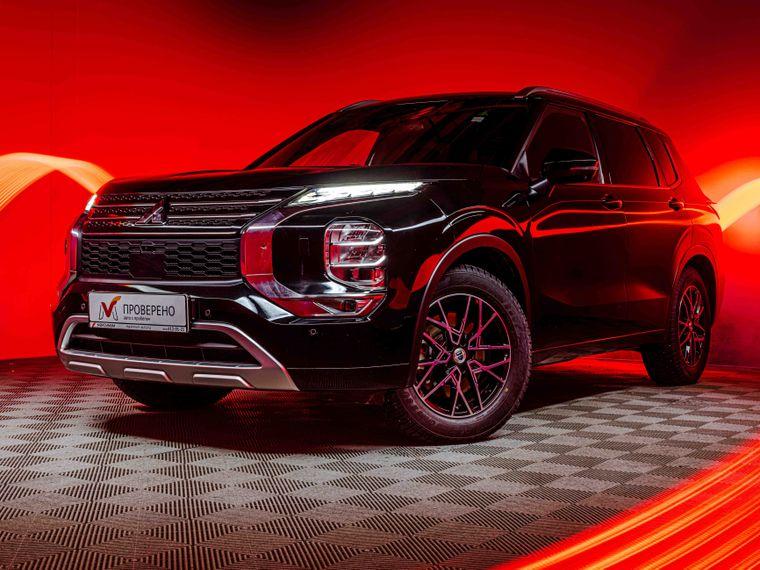 Mitsubishi Outlander, 2023