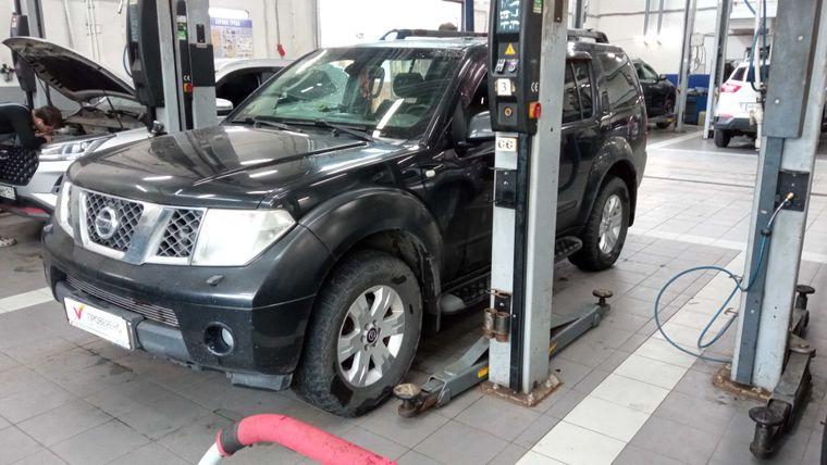 Nissan Pathfinder 2006 года, 273 260 км - вид 1