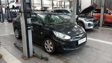 Hyundai Solaris 2013 года, 192 599 км - вид 2