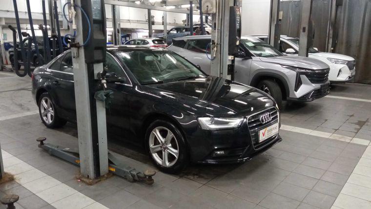 Audi A4 2012 года, 177 132 км - вид 2