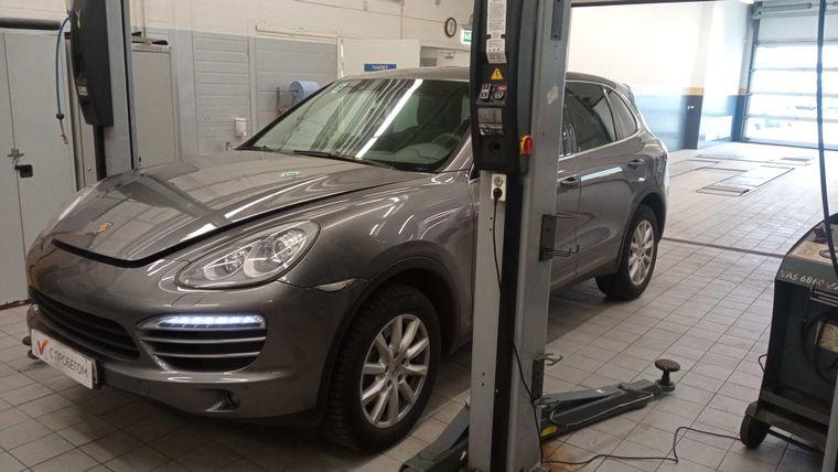 Porsche Cayenne, 2011