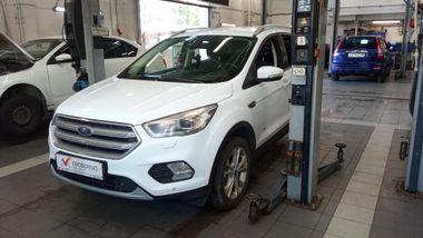 Ford Kuga 2018 года, 280 505 км - вид 1
