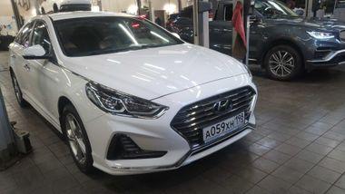 Hyundai Sonata 2018 года, 58 307 км - вид 2