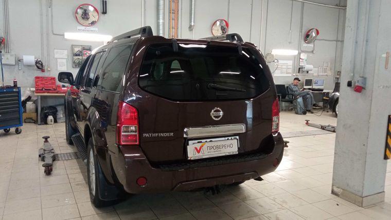 Nissan Pathfinder, 2011 - вид 2