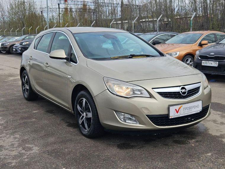 Opel Astra, 2010 - вид 2