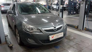 Opel Astra 2012 года, 190 425 км - вид 2