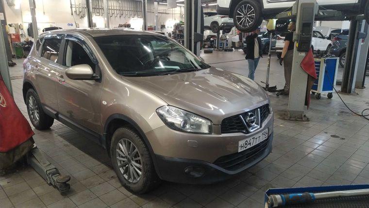 Nissan Qashqai 2011 года, 119 576 км - вид 2