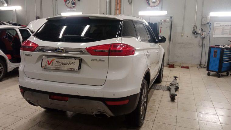 Geely Atlas, 2019 - вид 3