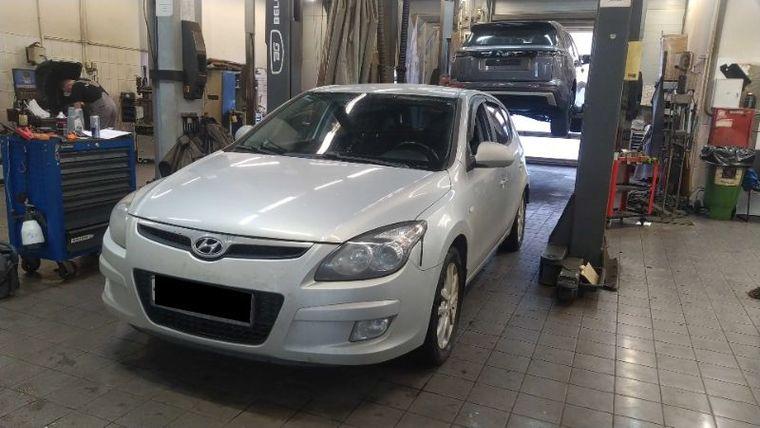 Hyundai i30 2009 года, 149 592 км - вид 1
