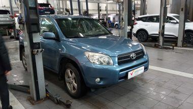 Toyota RAV4 2007 года, 184 690 км - вид 2