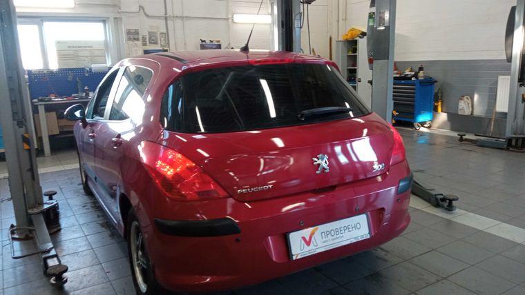 Peugeot 308, 2009 - вид 3