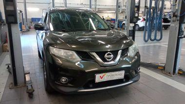 Nissan X-Trail 2015 года, 185 080 км - вид 2