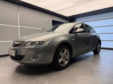 Opel Astra 2011 года, 188 122 км - вид 1