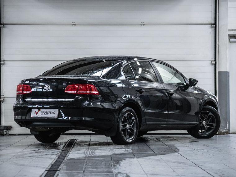 Volkswagen Passat 2011 года, 106 023 км - вид 2