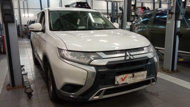 Mitsubishi Outlander 2019 года, 138 470 км - вид 2
