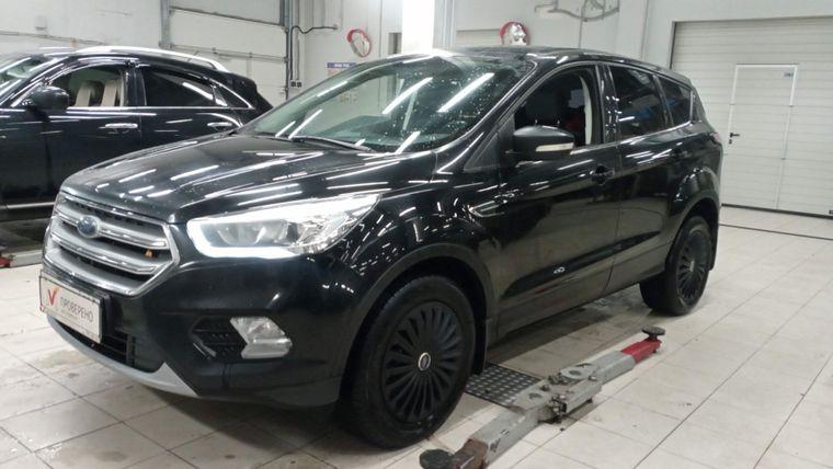 Ford Kuga 2018 года, 178 000 км - вид 1