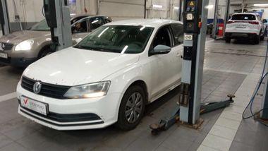 Volkswagen Jetta 2015 года, 356 090 км - вид 1