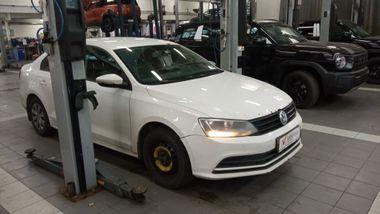 Volkswagen Jetta 2015 года, 356 090 км - вид 2