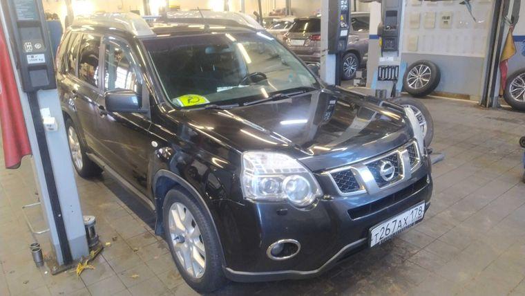 Nissan X-Trail 2013 года, 201 040 км - вид 2