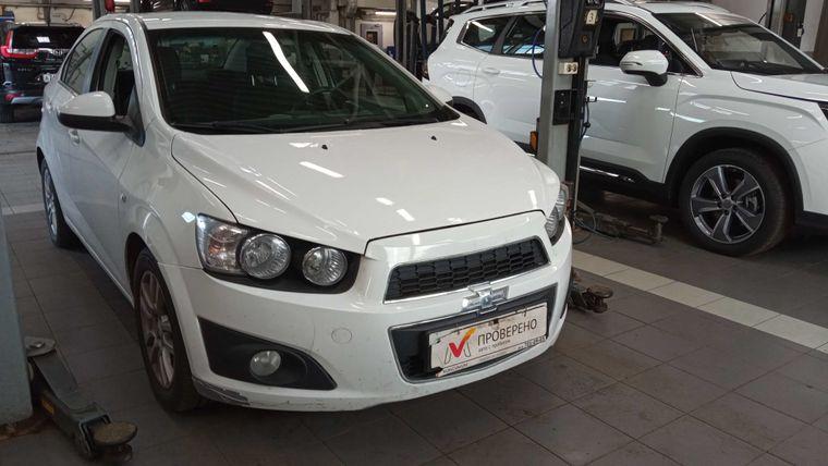 Chevrolet Aveo 2015 года, 142 770 км - вид 2